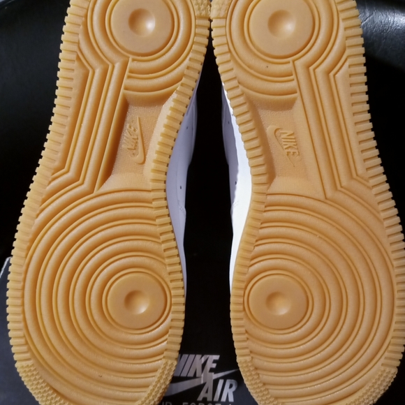 Nike Air Force 1 07 LV8 OG BOX - Picture 6 of 8